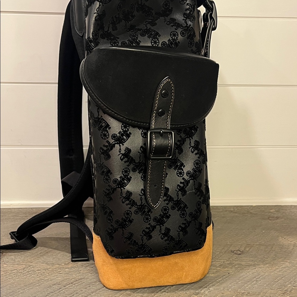 Coach Hitch Backpack – Style C6609 (H2161-C6609) - Rare & Discontinued - Picture 10 of 14
